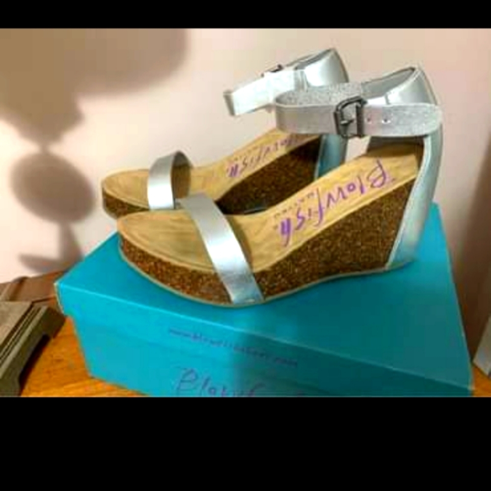 Blowfish Wedge